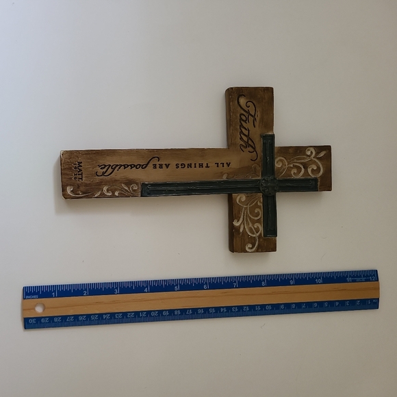 Rustic Intaglio Wall Cross Resin Faith in All Things - Picture 5 of 5